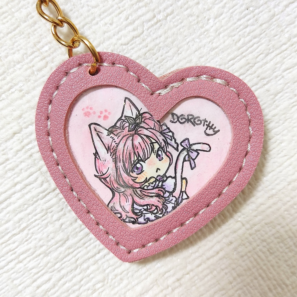 【勝利の女神:NIKKE】ドロシー 原画キーホルダー