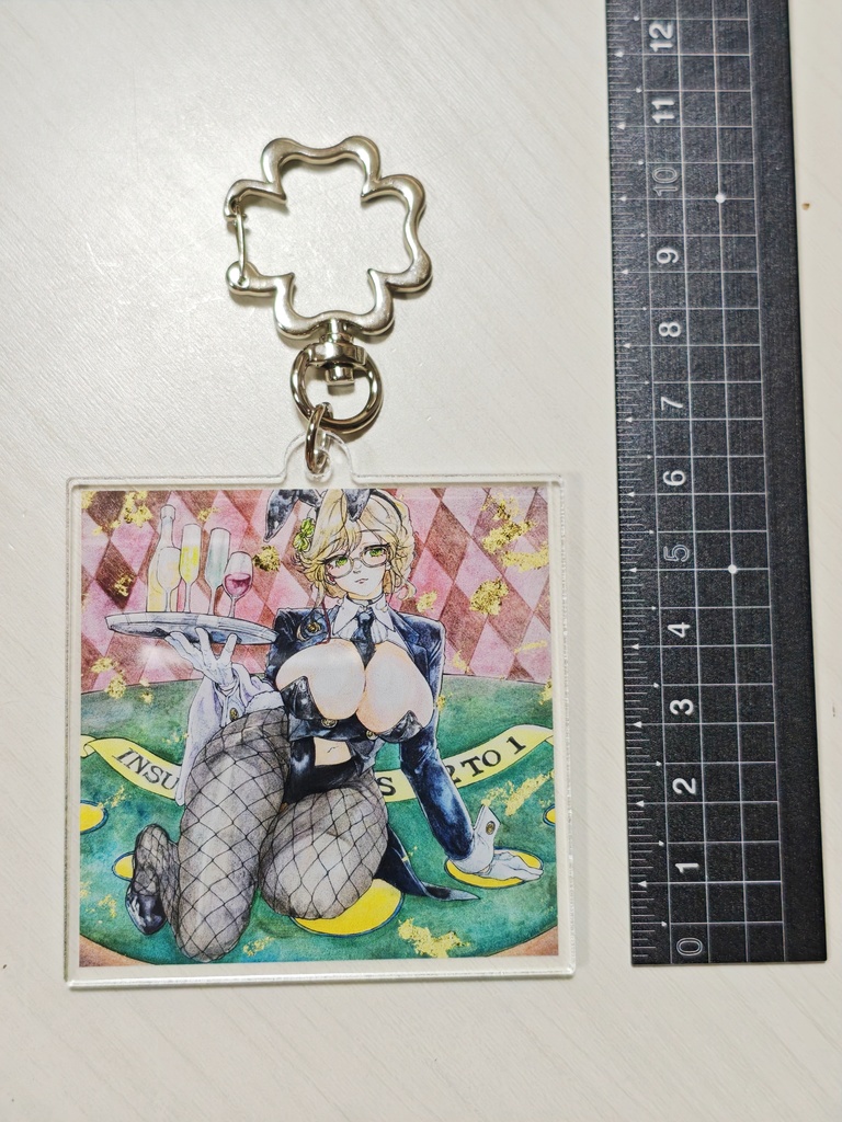 【勝利の女神:NIKKE】エード:エージェントバニー アクリルキーホルダー