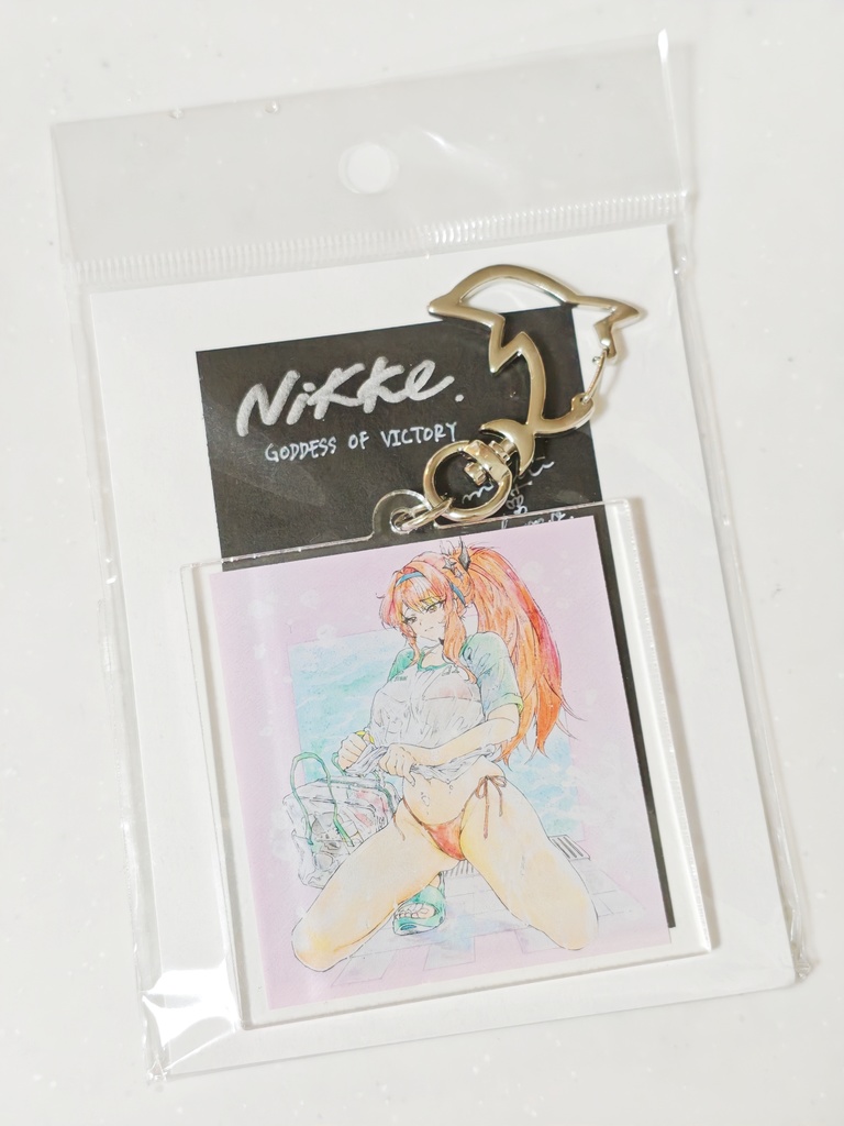 【勝利の女神:NIKKE】ラピ:レッドフレーバー アクリルキーホルダー