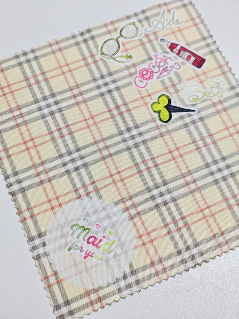 【勝利の女神:NIKKE】メイド・フォー・ユー 眼鏡拭き