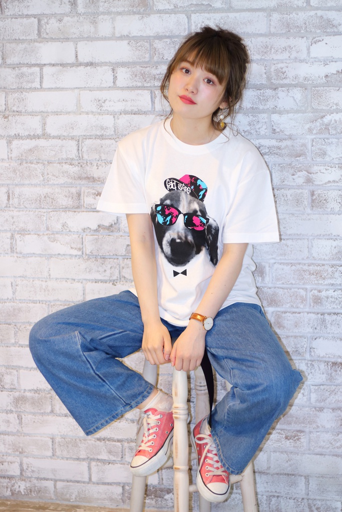 ”dog” design T-shirt