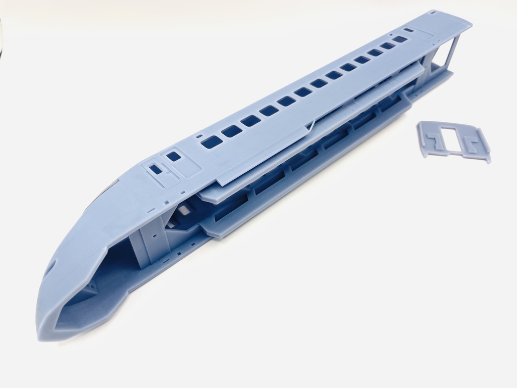 1/87 東海道新幹線 300系タイプ 1号車 車体キット 鉄道模型 16番ゲージ HO H-5