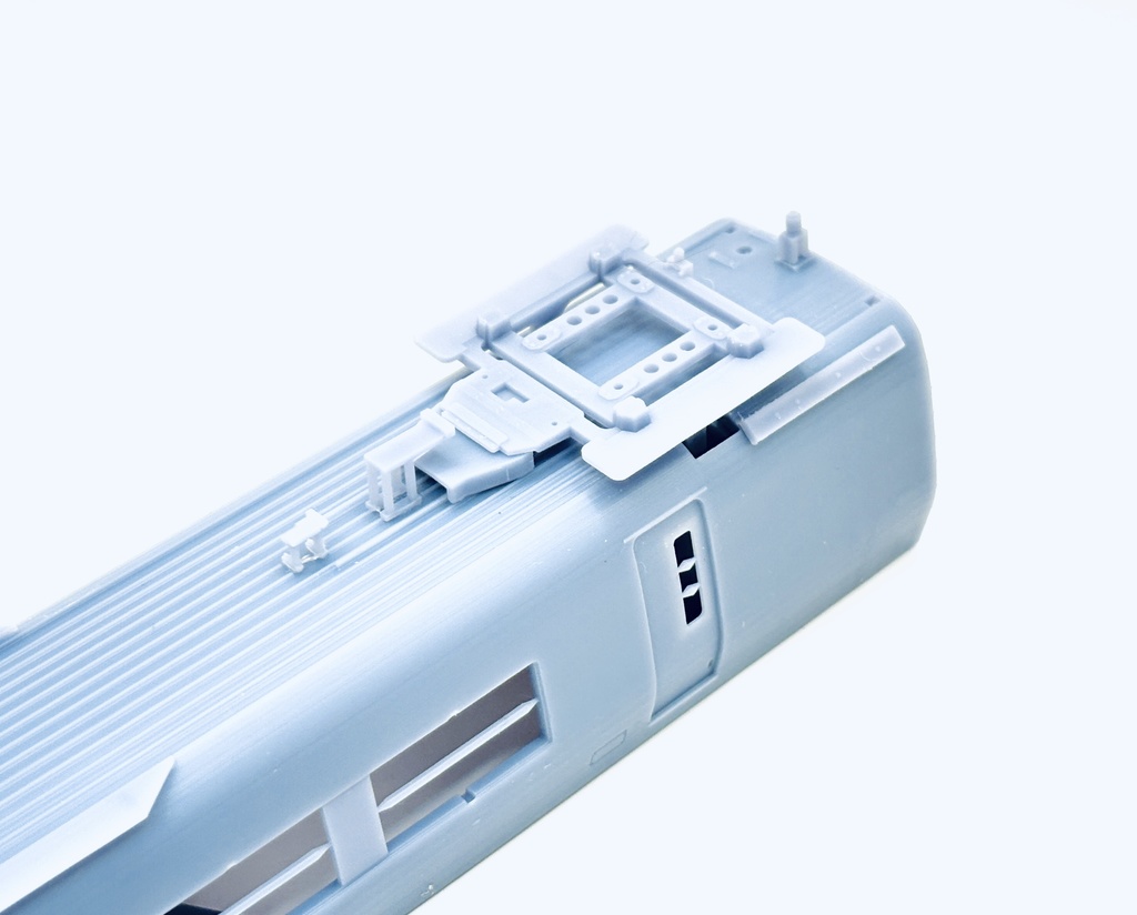 1/80 E351系1000番台 量産先行車タイプ 増結4両編成 素材キット