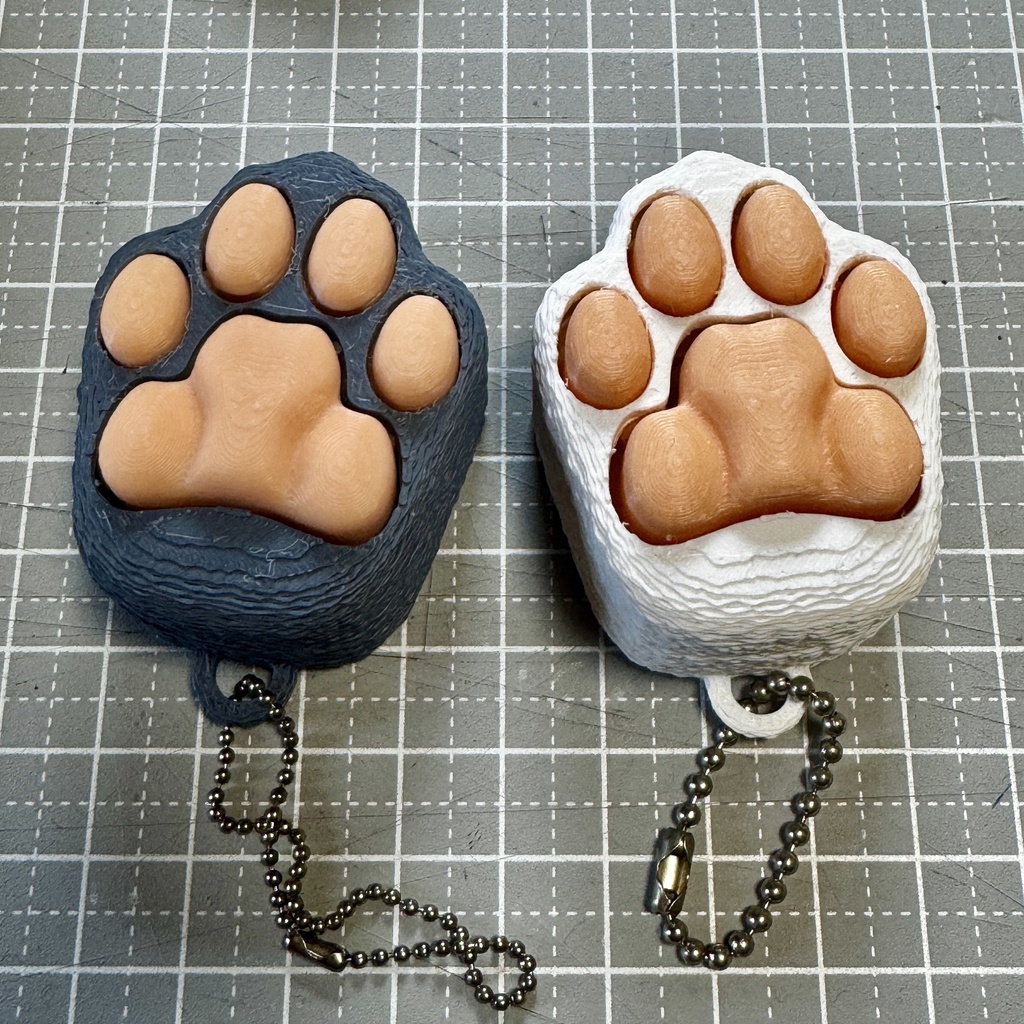 こだわりの肉球クリッカー