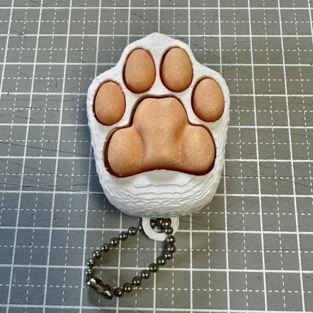 こだわりの肉球クリッカー