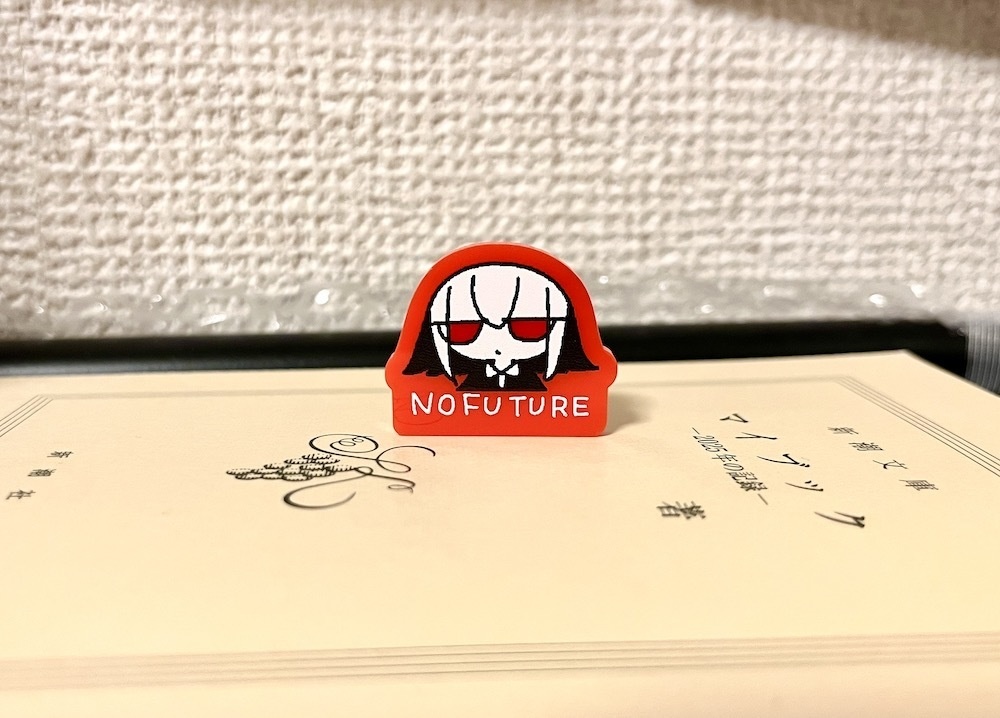 ナユタのアクリルピンバッジ