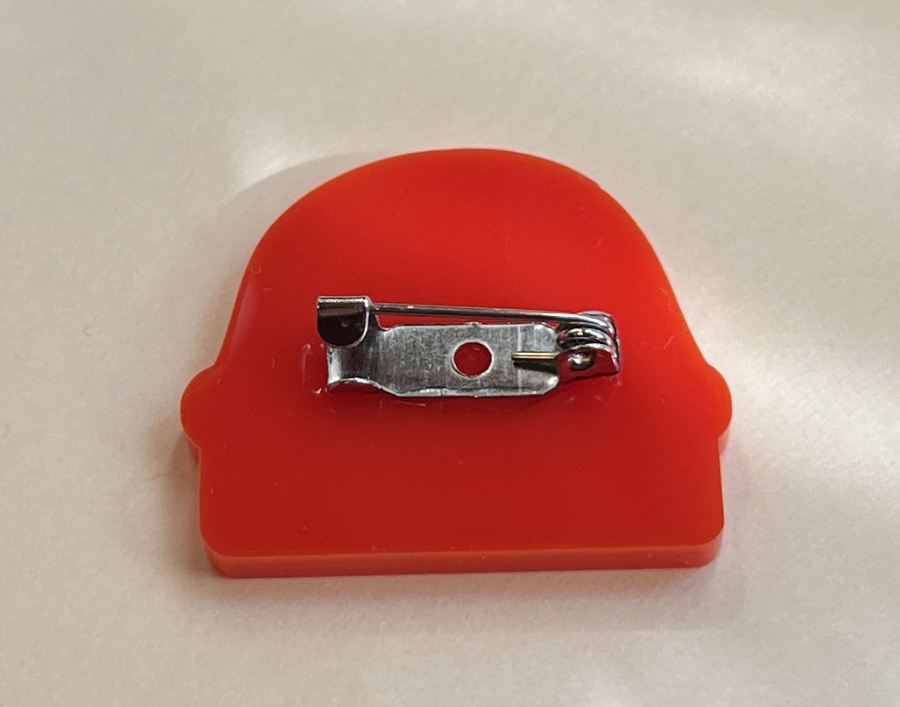 ナユタのアクリルピンバッジ