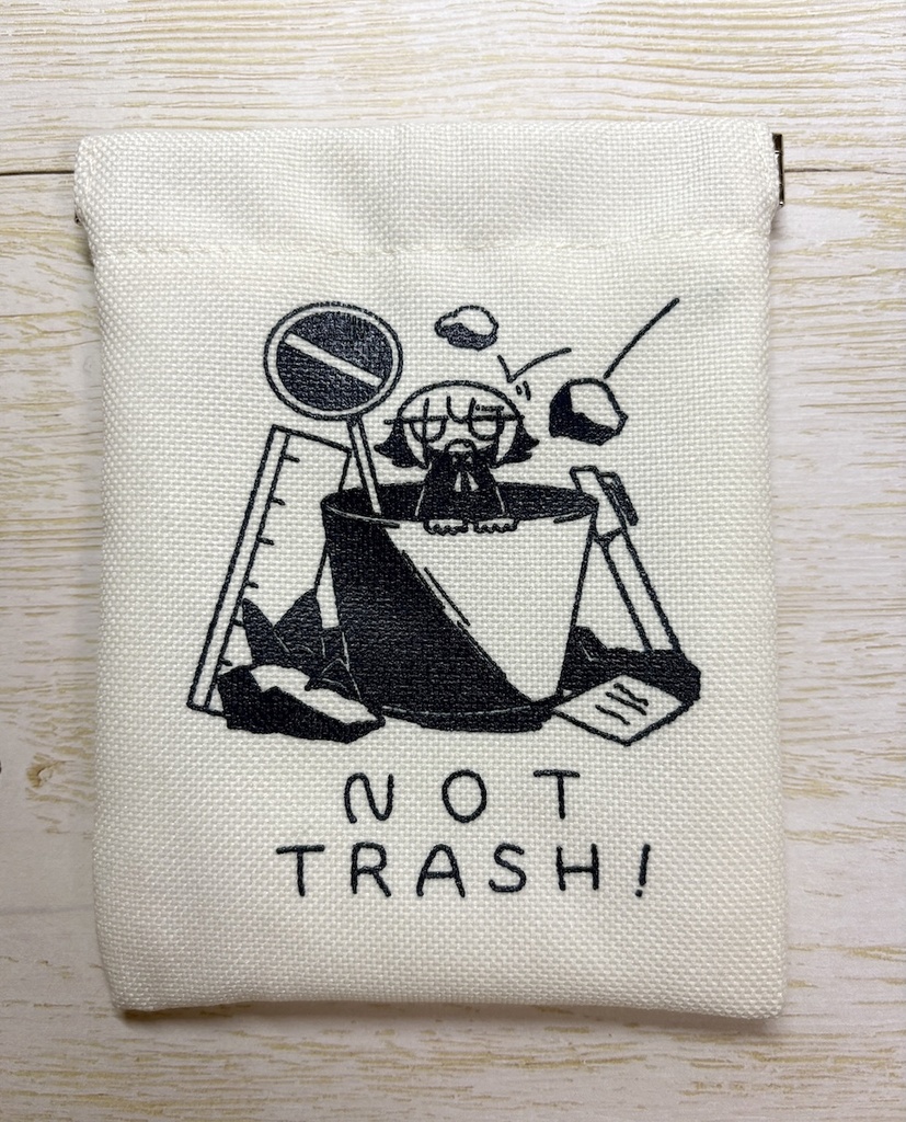 NOT TRASH! バネ口ポーチ