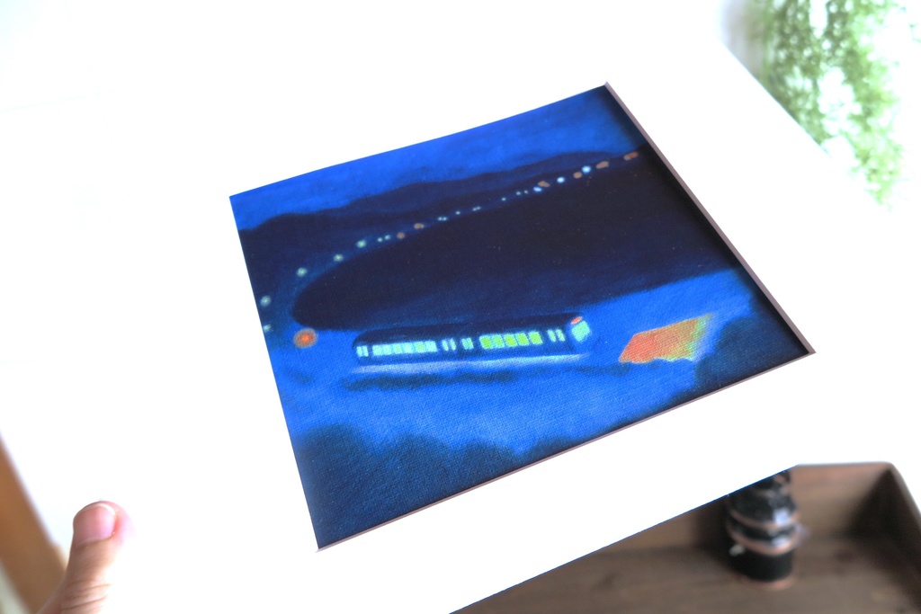 キャンバスプリント「湾岸を駆ける電車」