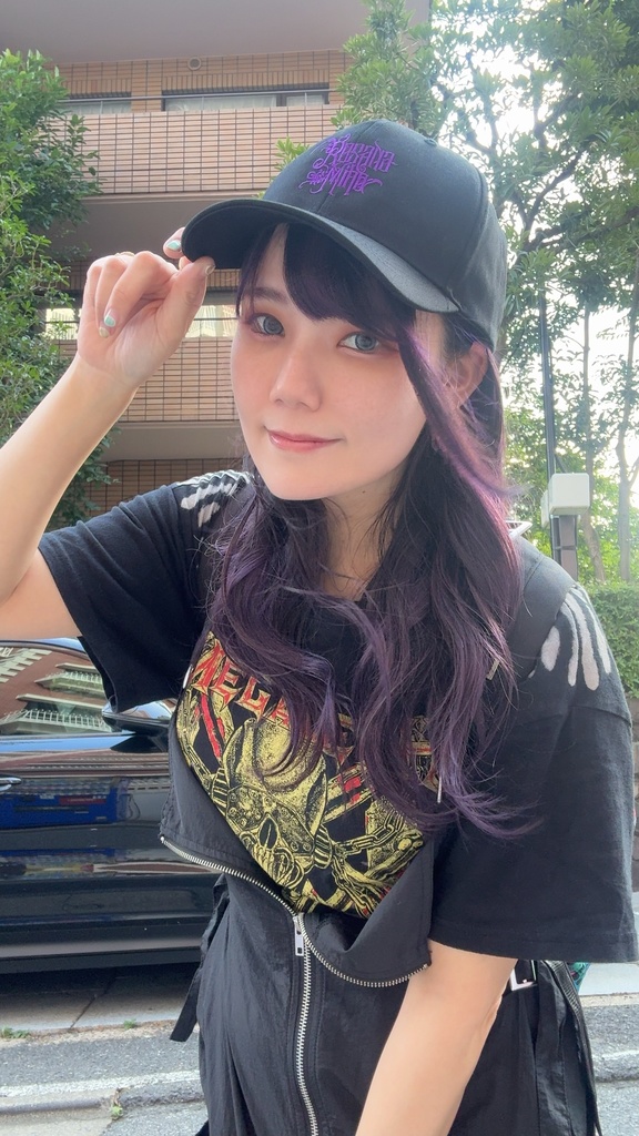 ロゴ刺繍キャップ