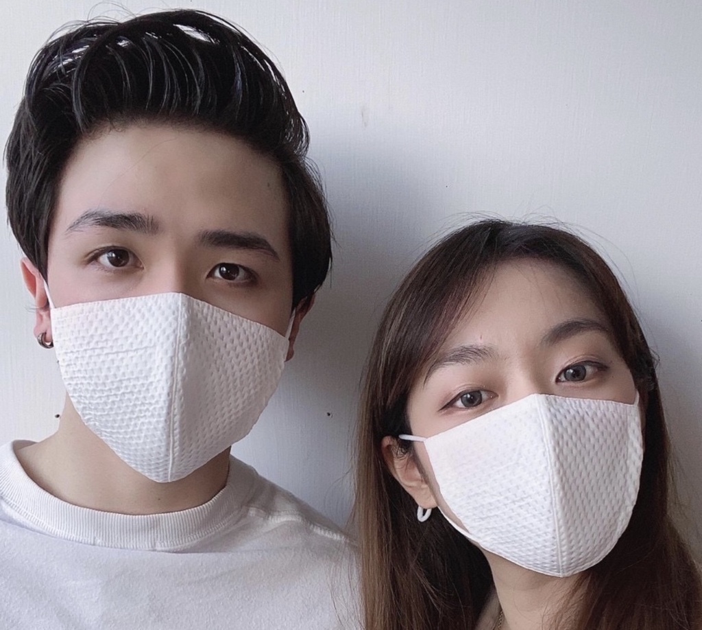 新作7月15日予約発売夏マスク!夏の暑い日でも呼吸快適で蒸れない夏マスク選べる3耳紐カラー