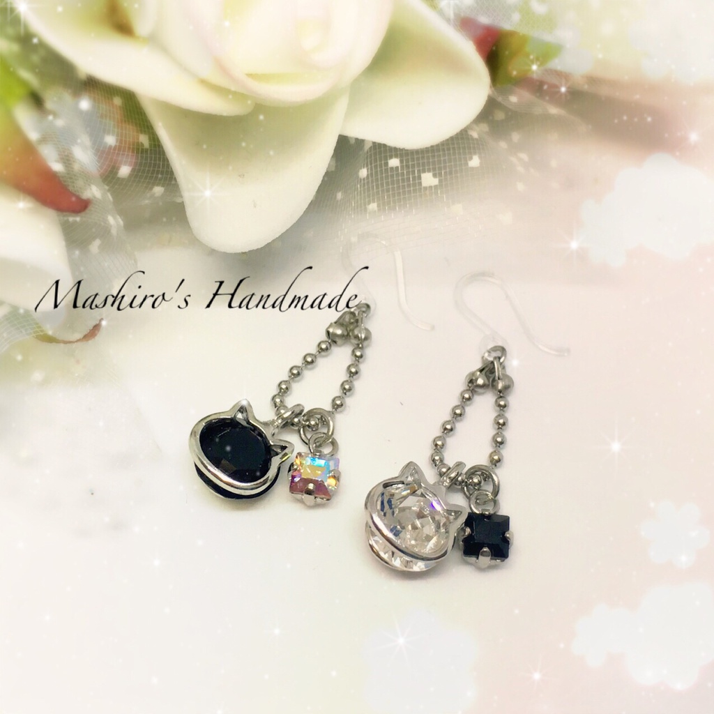 白猫と黒猫アクセ