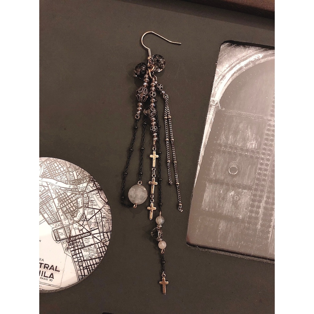 ピアス　quiet moon01
