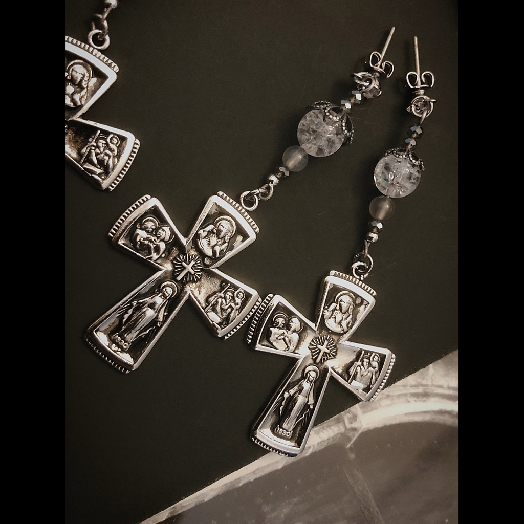 再入荷‼︎ ピアス cross