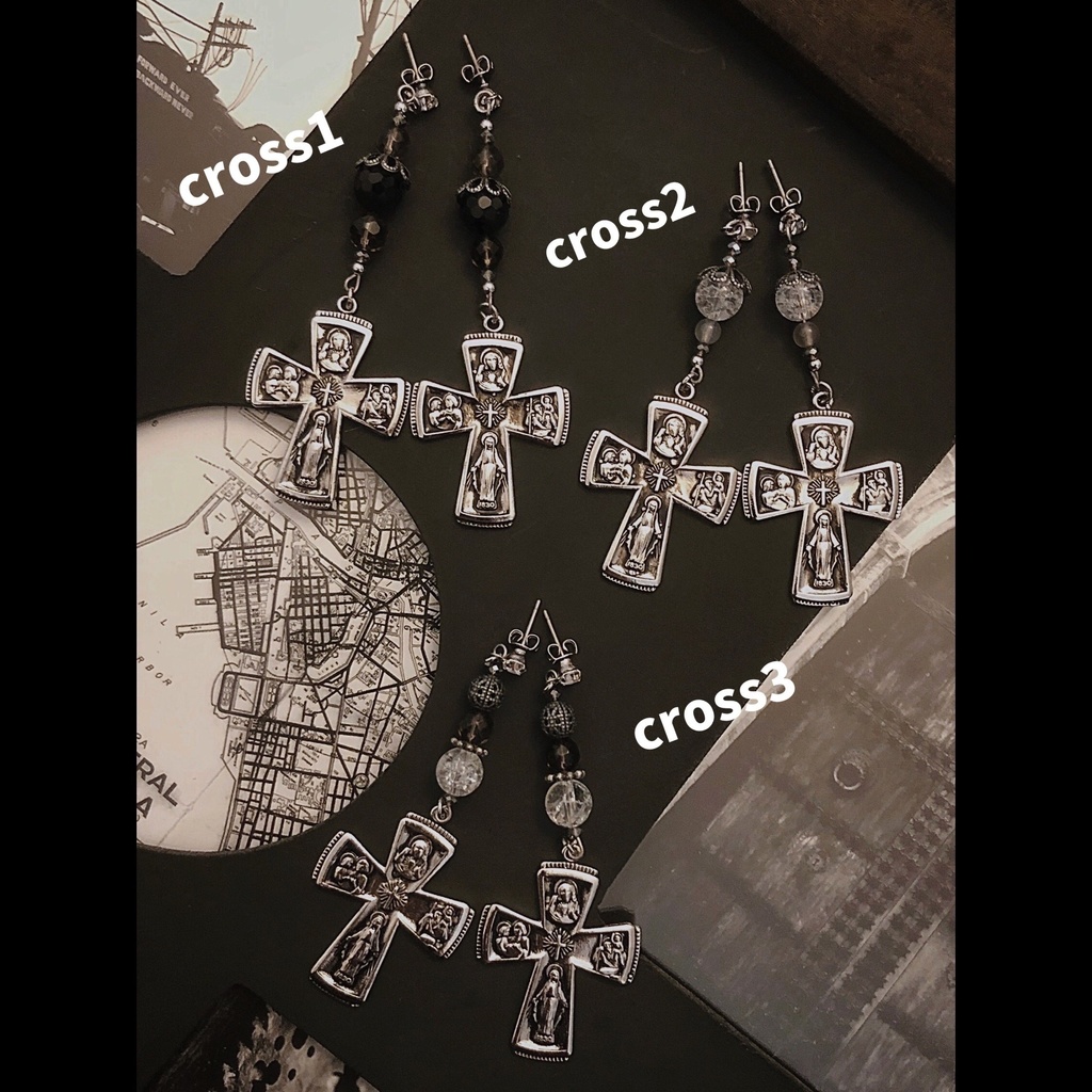 再入荷‼︎ ピアス cross