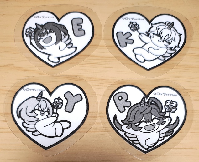 色が変わるステッカー&モノクロラミカ