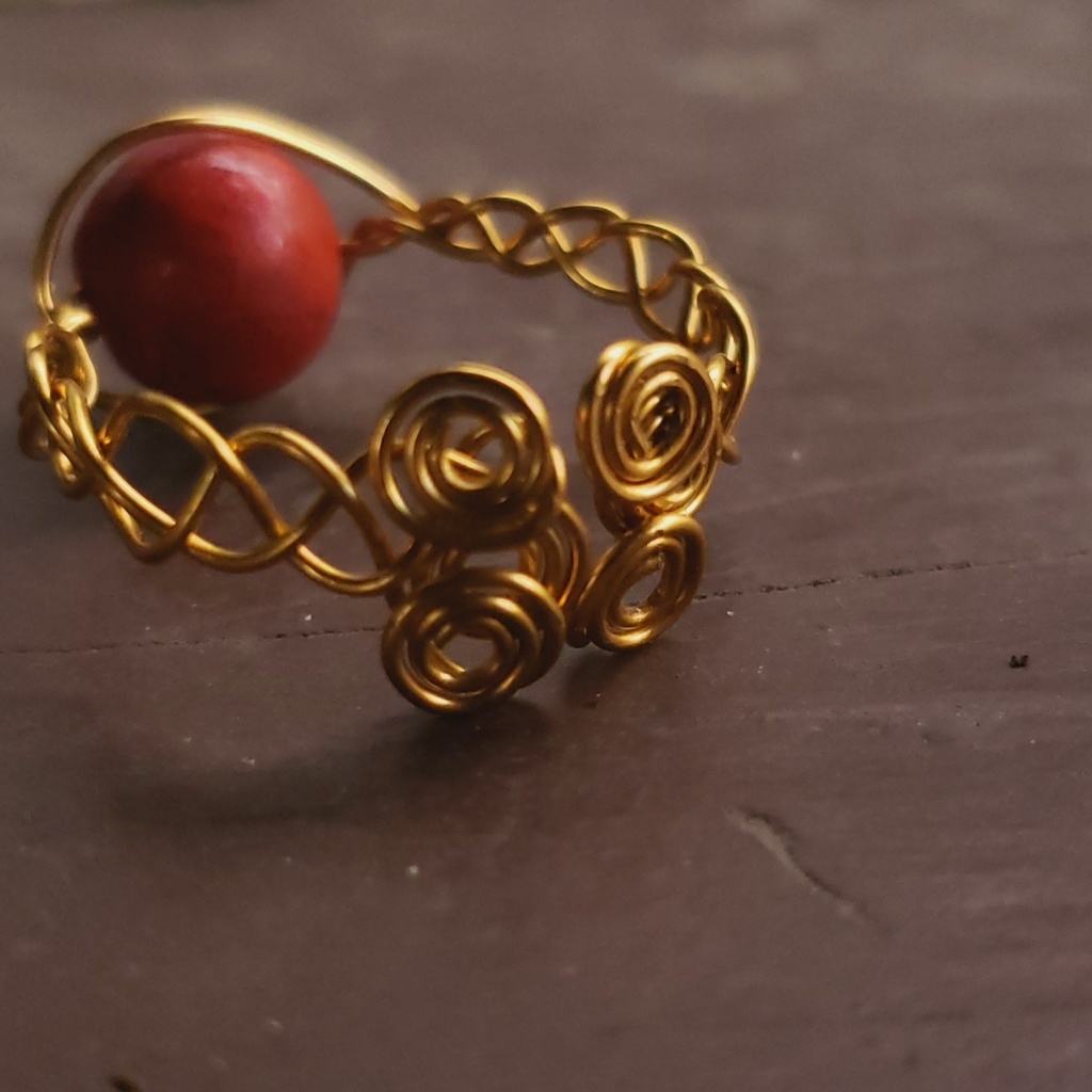 赤珊瑚のワイヤーリング