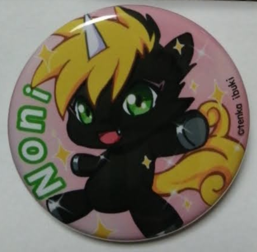 缶バッチ・ノニ・ピンク