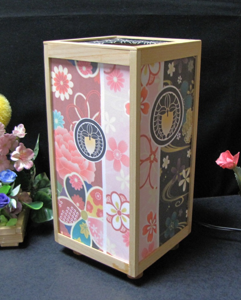 夢灯り 家紋の宿り木/丸に下り藤 LED・桧枠造り・厚上質紙張貼・軽量/01-71