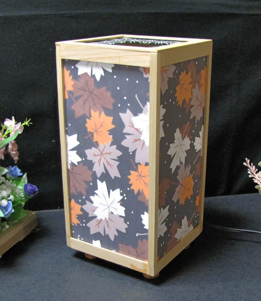 夢灯り安らぎ灯 華燭の宿り木/行雲流水=もみじ葉哀愁 LED・桧枠造り・厚上質紙張貼・軽量/01-91