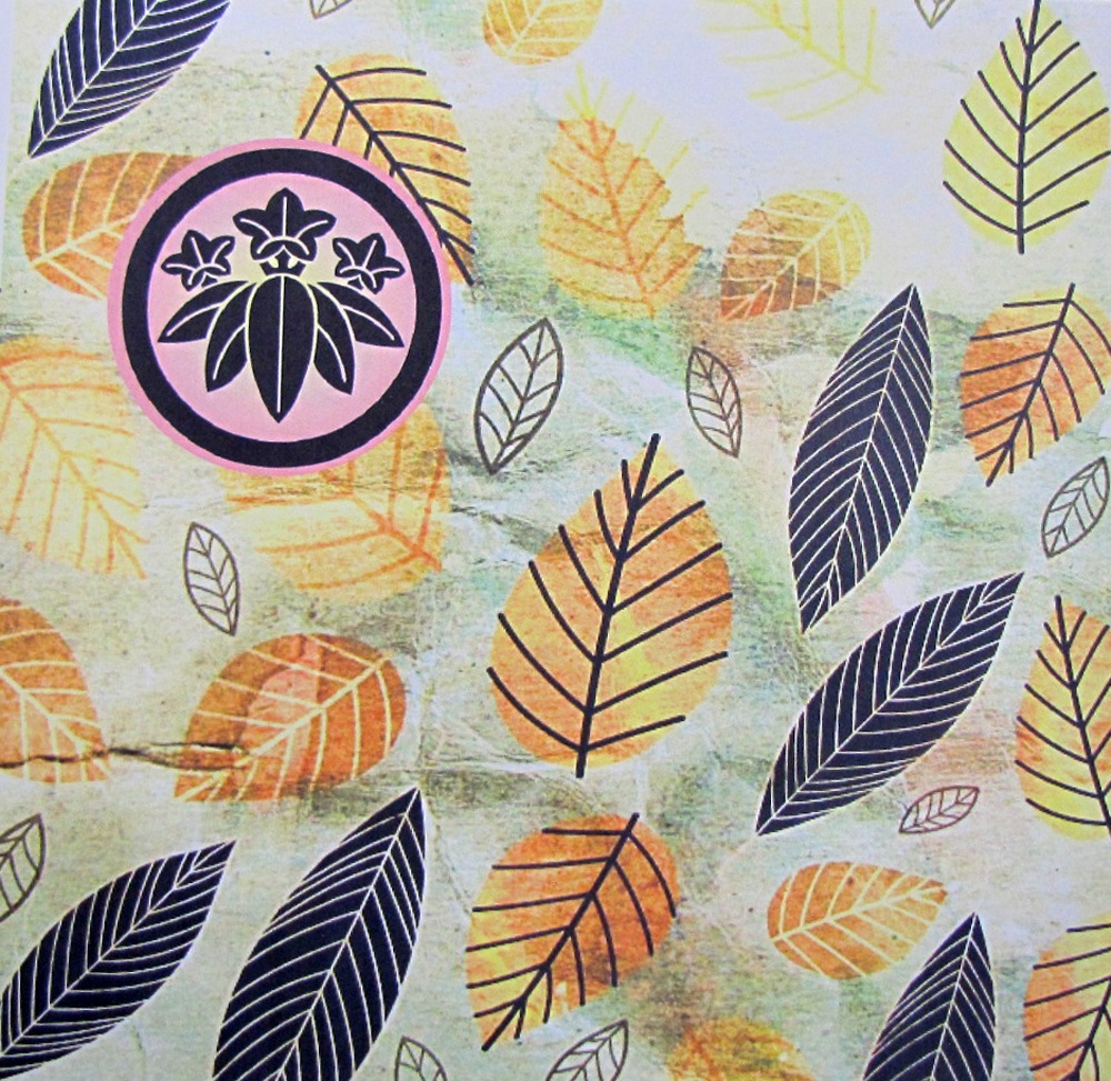 夢灯り癒しの灯火 家紋の宿り木/丸に笹竜胆 LED・桧枠造り・厚上質紙張貼・軽量/02-01