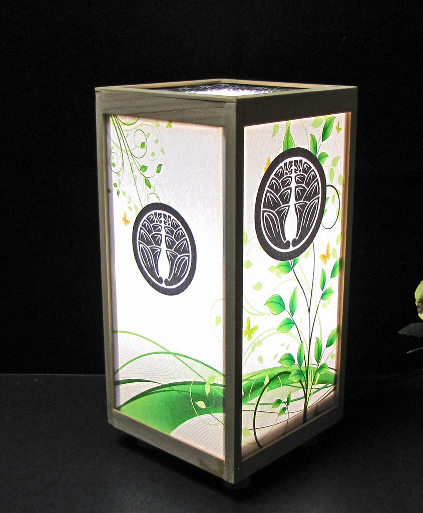 夢明かり 家紋の宿り木/丸に抱き冥加 LED・桧枠造り・厚上質紙張貼・軽量/01-08