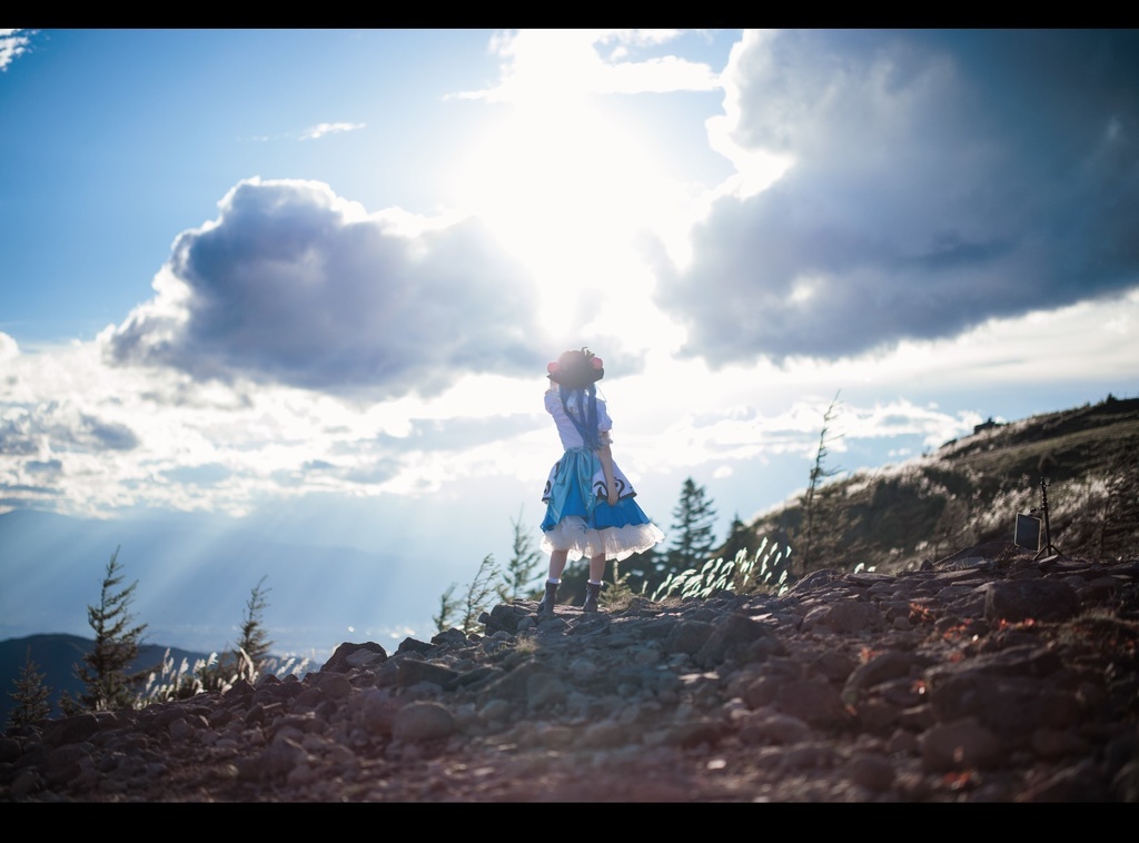 【秋季例大祭新作】二人の比那名居天子 写真集&メイキング