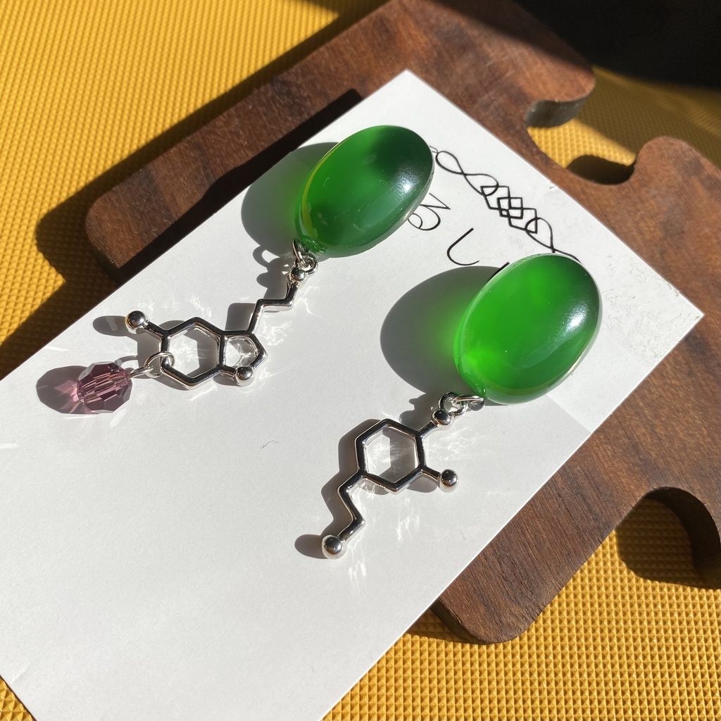 【ツイステ】サイエンス部(クラブウェア)イメージアクセサリー【イヤリング・ピアス】