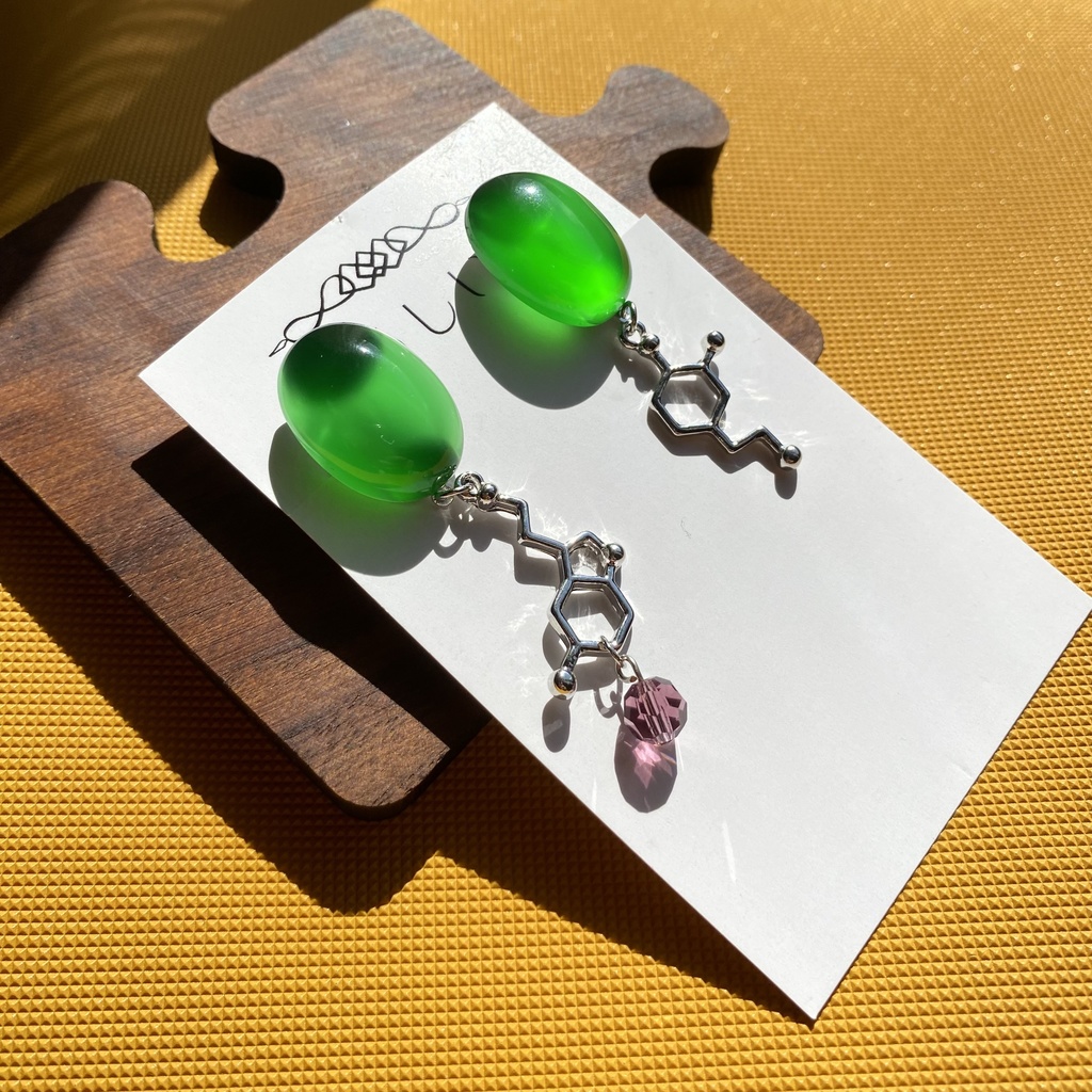 【ツイステ】サイエンス部(クラブウェア)イメージアクセサリー【イヤリング・ピアス】