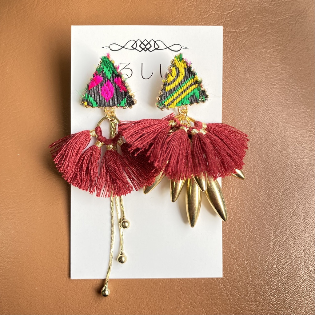 【ツイステ】リリア・ヴァンルージュイメージアクセサリー 〜百獣の装束〜【イヤリング・ピアス】