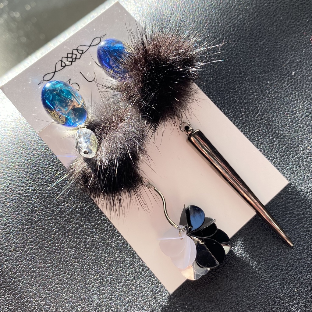 【ツイステ】シュラウド兄弟イメージアクセサリー 【イヤリング・ピアス】