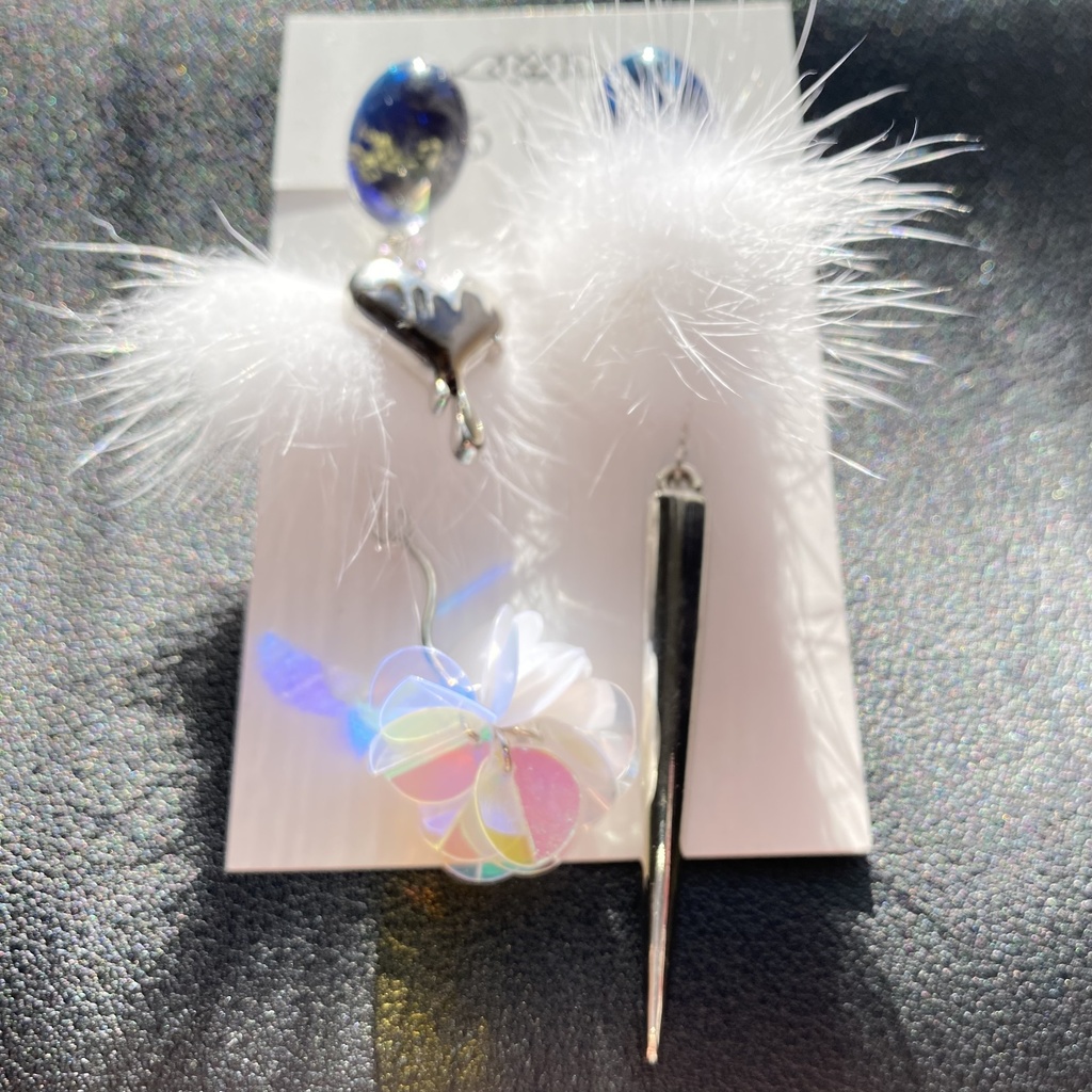 【ツイステ】シュラウド兄弟イメージアクセサリー 【イヤリング・ピアス】