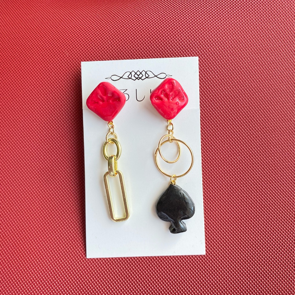 【ツイステ】ハーツラビュル寮イメージアクセサリー 【イヤリング・ピアス】