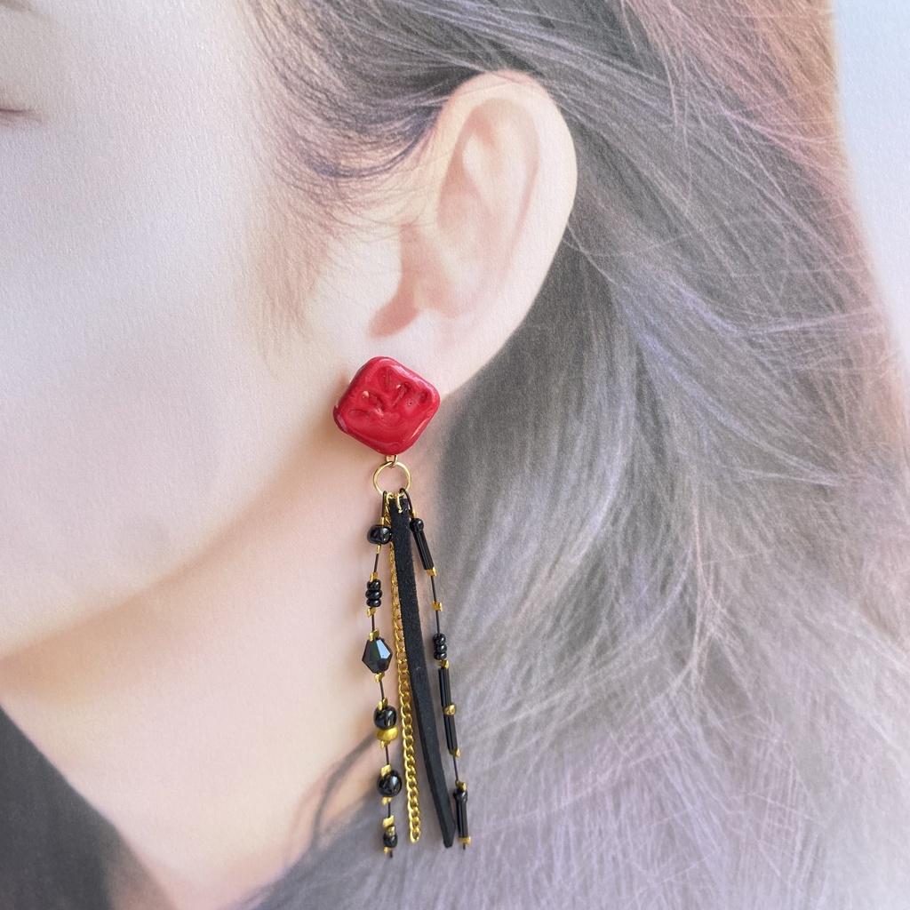 【ツイステ】ハーツラビュル寮イメージアクセサリー 【イヤリング・ピアス】