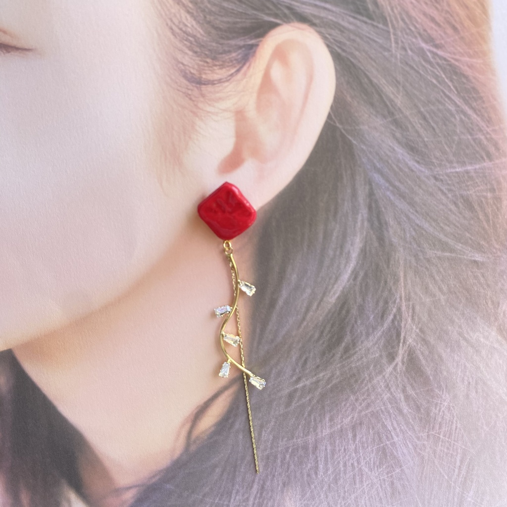 【ツイステ】ハーツラビュル寮イメージアクセサリー 【イヤリング・ピアス】