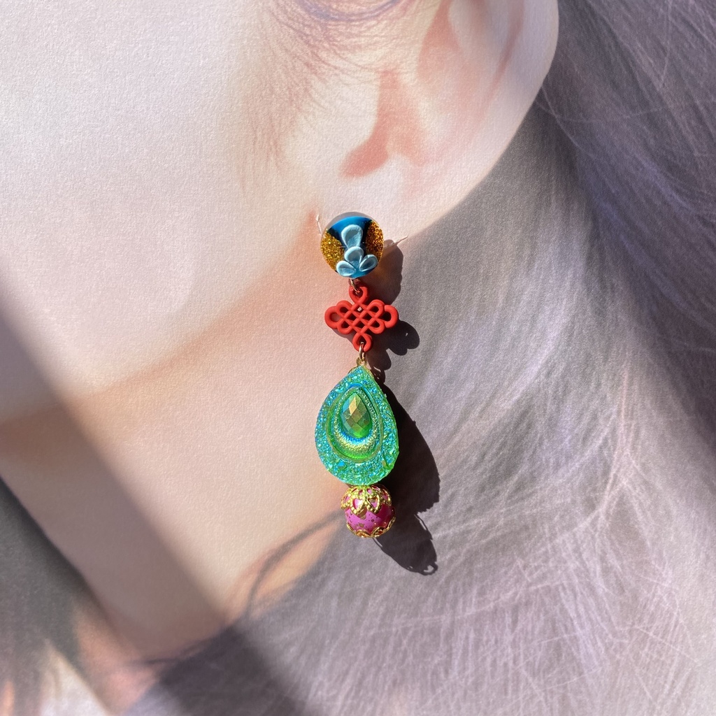 【ツイステ】リリア・ヴァンルージュイメージアクセサリー 〜スケアリー・ドレス〜【イヤリング・ピアス】
