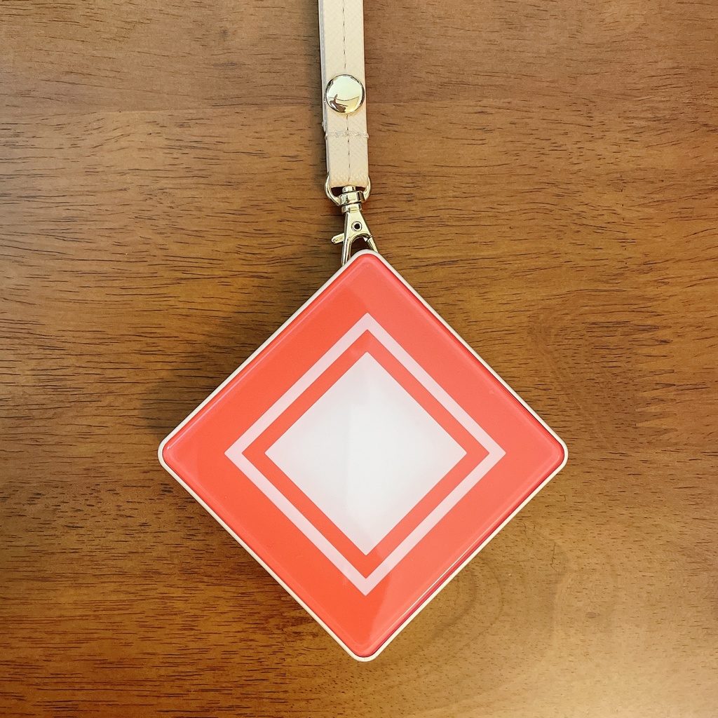 【開封済み】煙緋のモバイルバッテリー