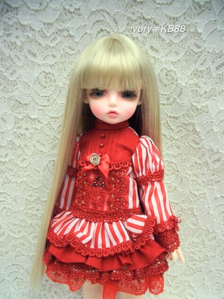 ウィッグ / 6インチ / ミディアムロングストレート (6/28102DS)