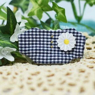 チェックの刺繍おはなワッペントップス