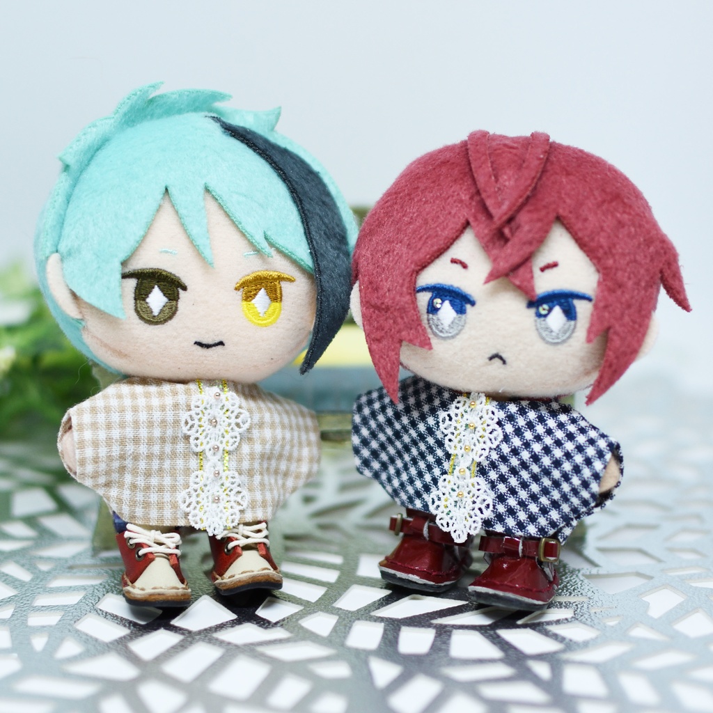 金ボタンのフリルシャツ