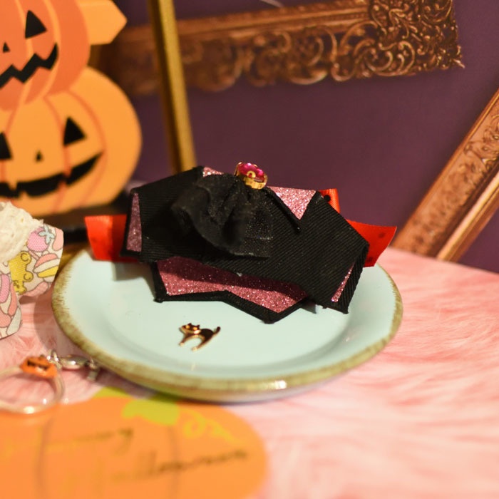 レースクラバットのマント(裏地ピンク)