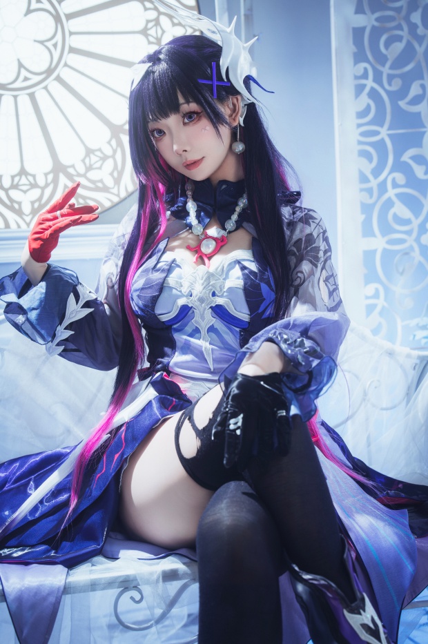 【新刊】C107 崩壊スターレイル オンパロス黄金裔 写真集『Glimmer』