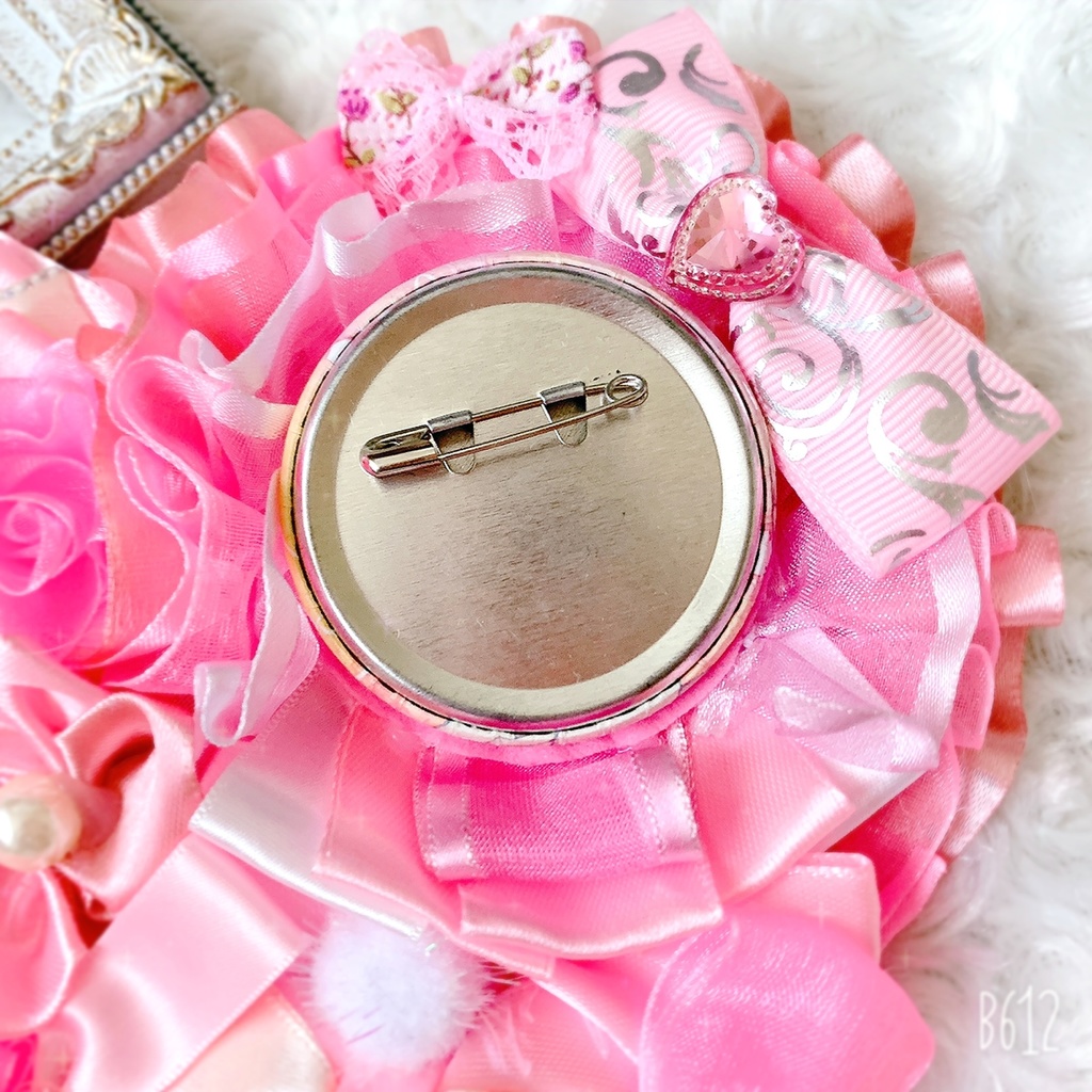 痛ロゼット ピンク ハート型ロゼット バックチャーム 痛バ