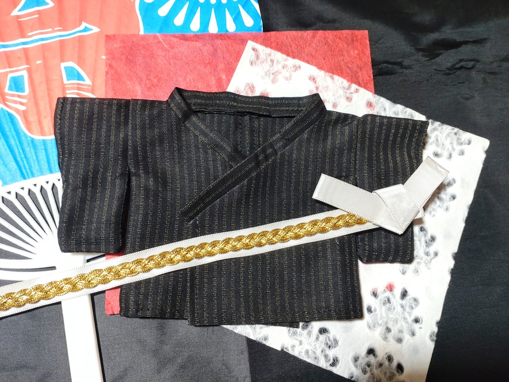 ◆黒金縞 20cm 浴衣 着物 軽装 ぬい服
