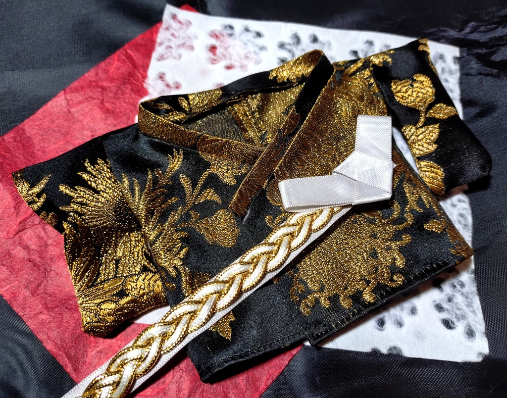 ◎20cm ぬい服 着物 軽装 和服 浴衣 黒金 菊の花柄