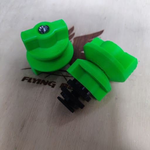 【販売終了】 トラッカー化 VIVE コントローラー用 カメラネジ (1/4インチ メス) マウンター