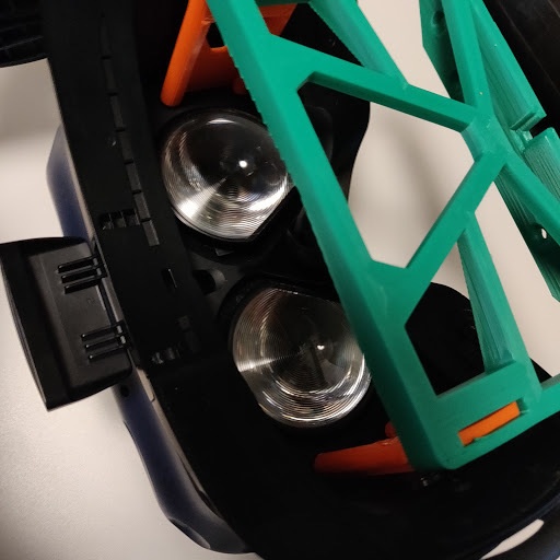 【販売終了】VIVE Pro ヘッドマウントディスプレイ用 壁掛けラック