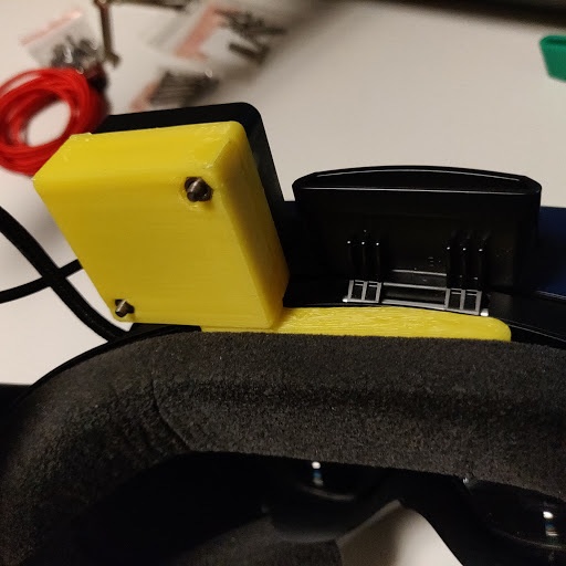 【販売終了】 VIVE Pro 用 HMD内クーリングファン 【縦型】