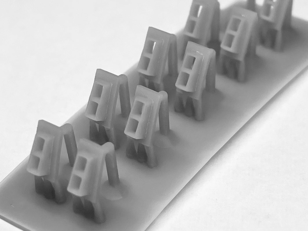 MR-1057 ライトケース350 業平T