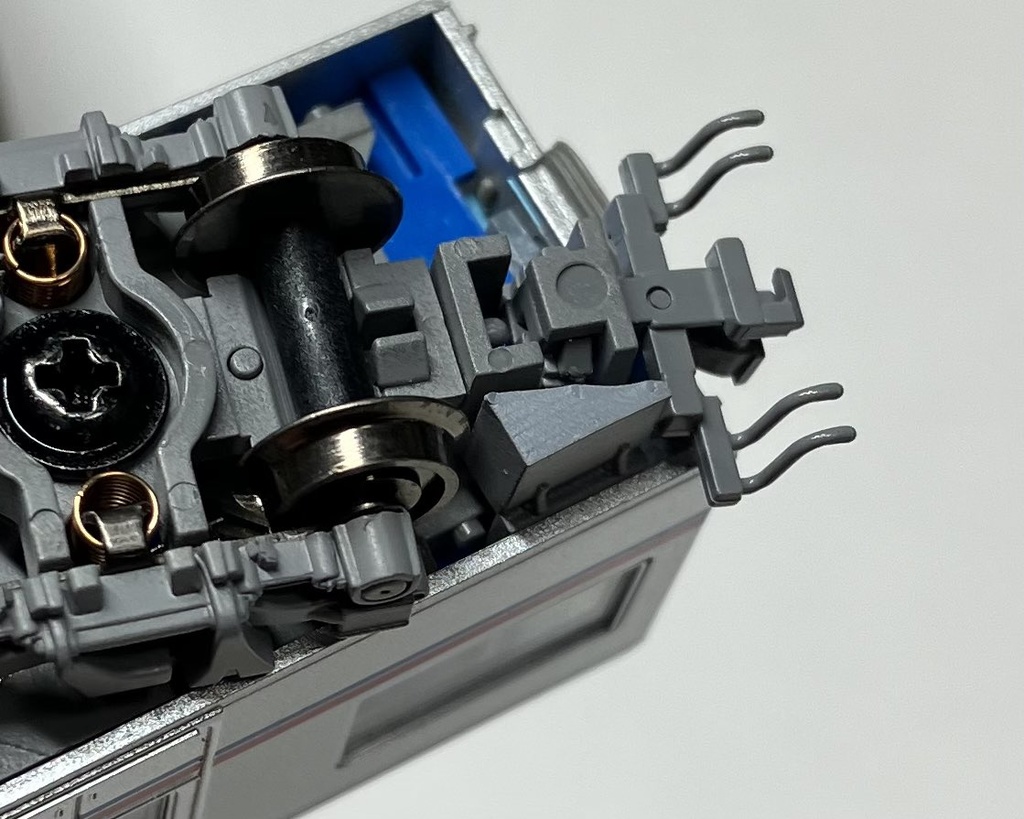 MR-1068 3000形車端部床下機器宗吾